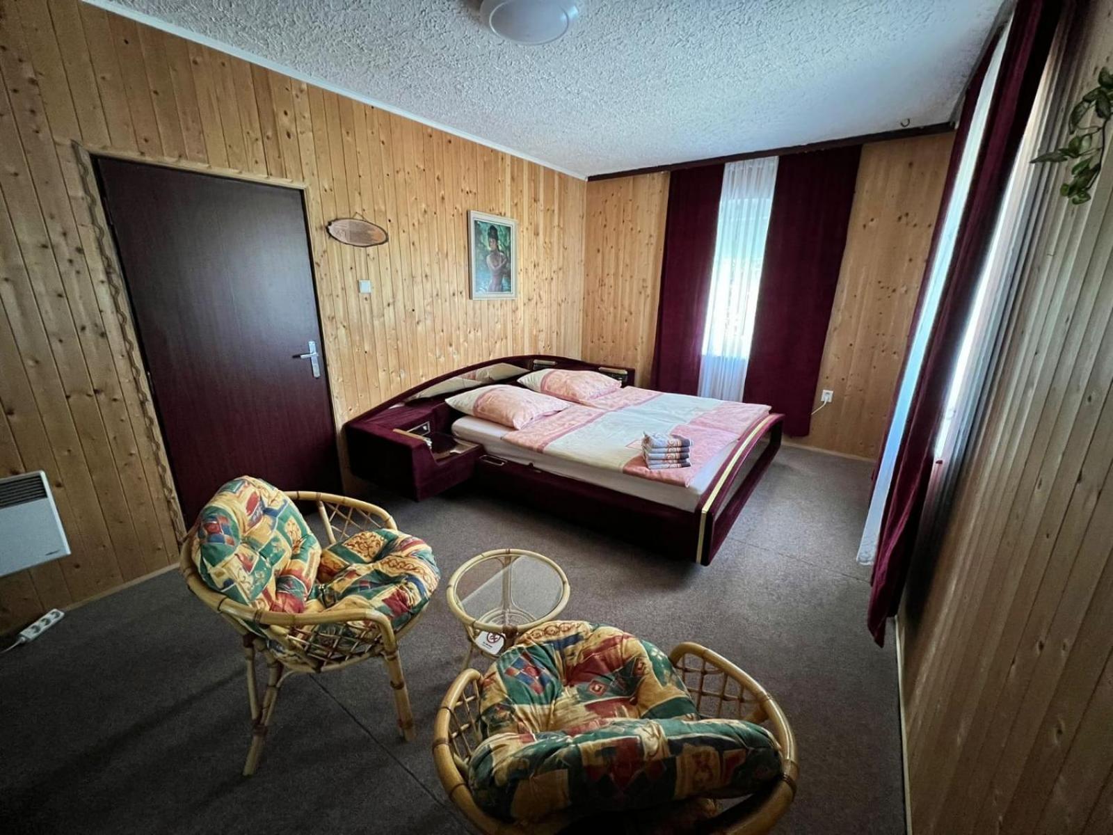 Apartmany Merkel Broumov Extérieur photo